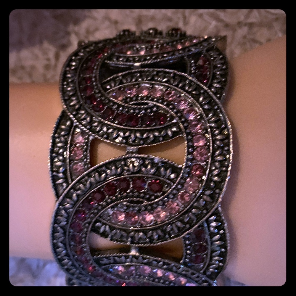 NWOT / Two Tone Purple Diamond Bracelet